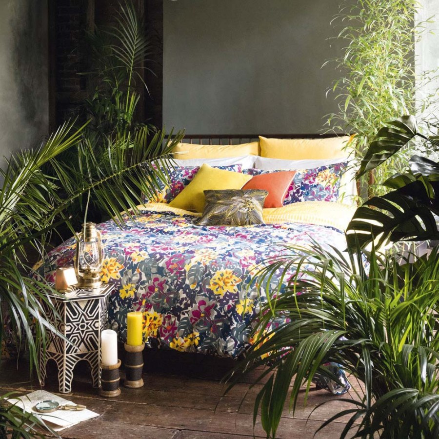 Спальня в стиле тропиков