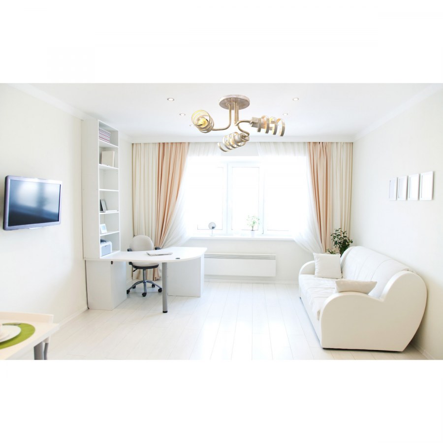 Светлая комната