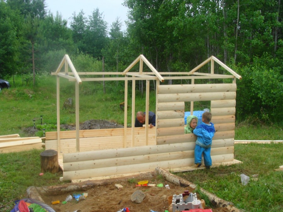 Фундамент для детского домика