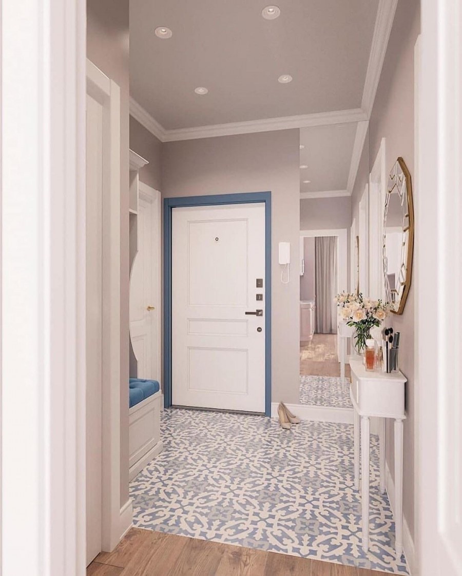 Плитка с ламинатом в коридоре