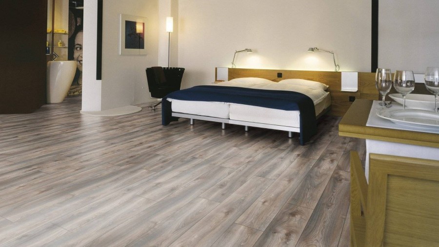 Ламинат Kronotex дуб натуральный макро