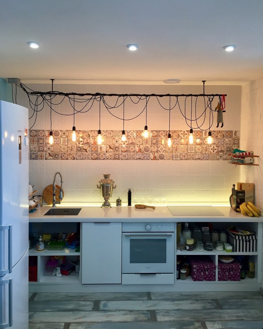 Дополнительное освещение на кухне