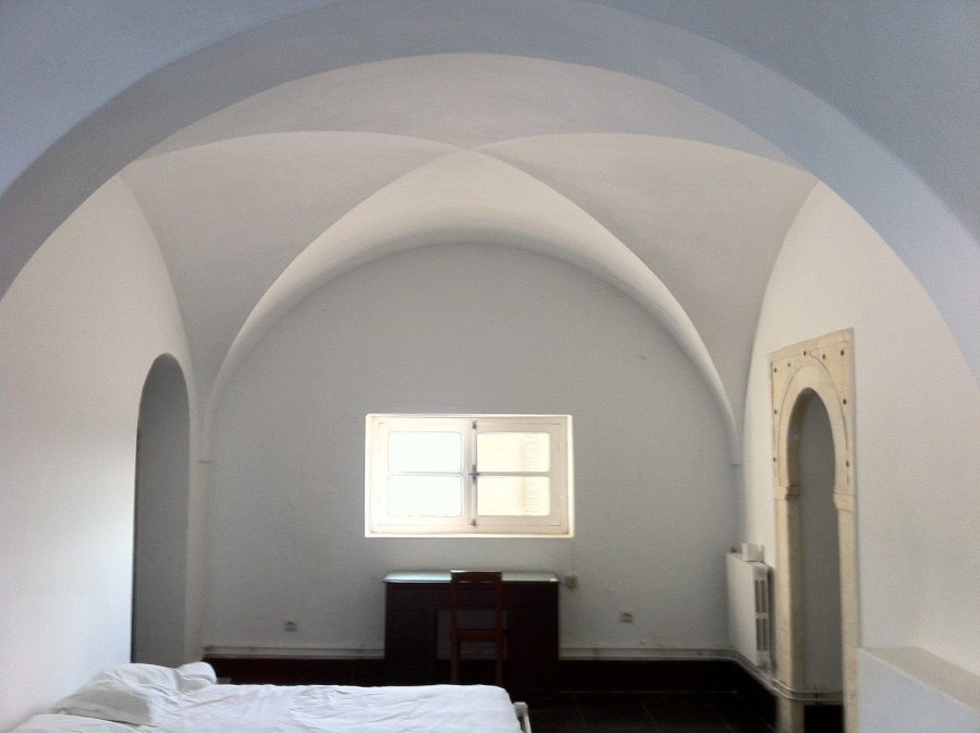 Сводчатый потолок