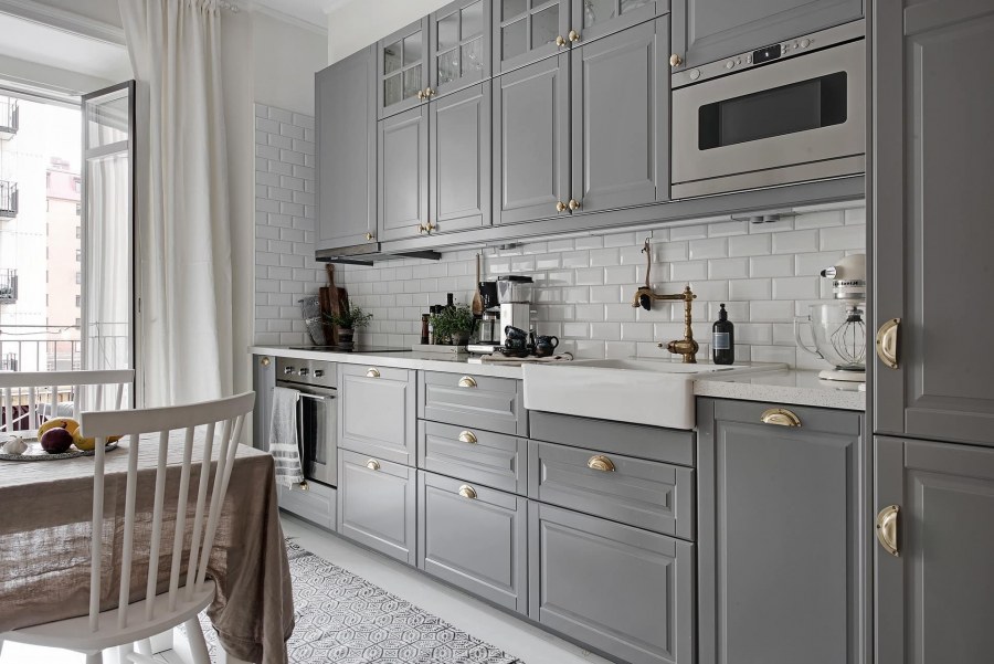 Кухня икеа Будбин серая