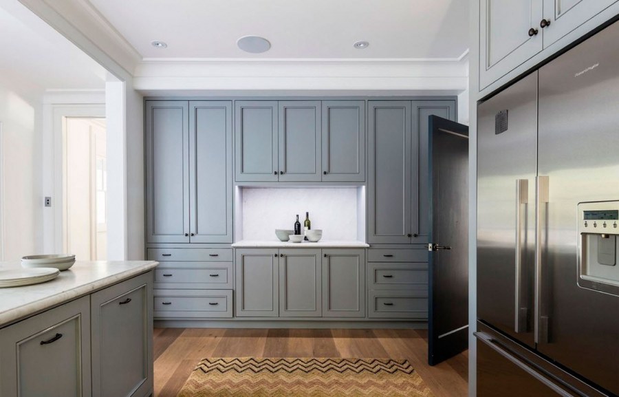 Кухня Неоклассика серая