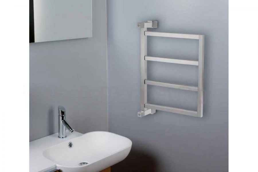 Полотенцесушитель Италия водяной Маргароли