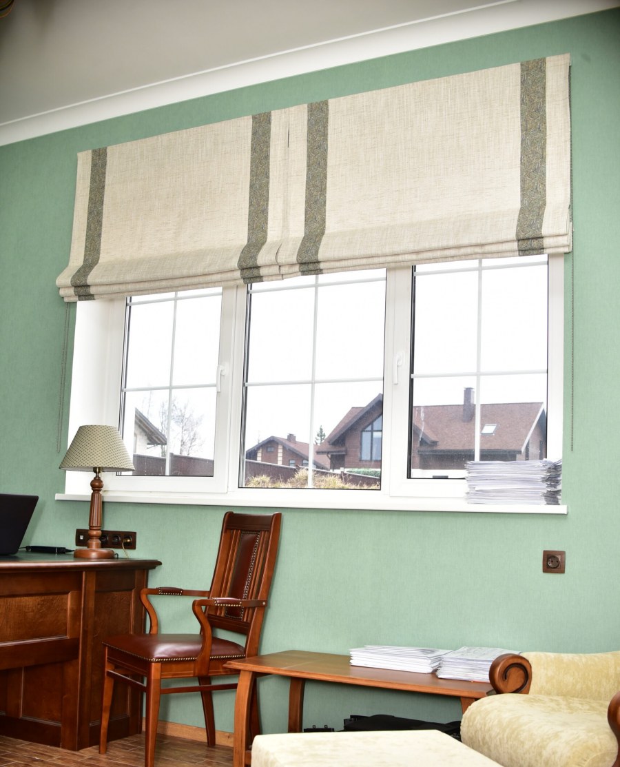 Римская штора из льна