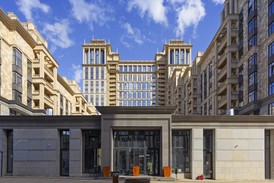 Фасады домов оливкового цвета