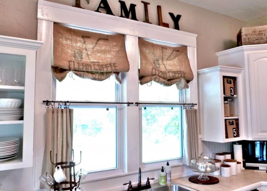 Римские шторы в стиле Кантри