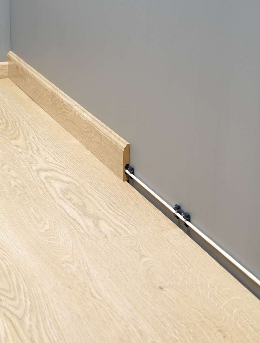 Плинтус Балтерио ламинированный