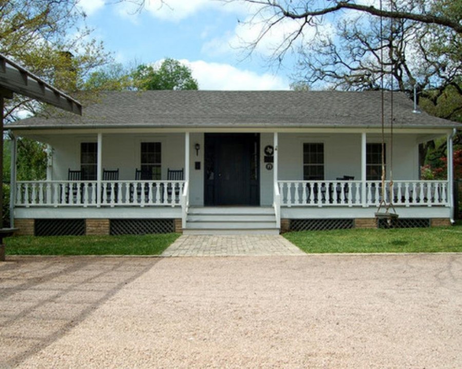 Перила на веранде в стиле ранчо