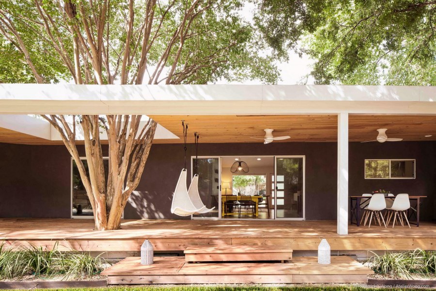 Большой одноэтажный дом