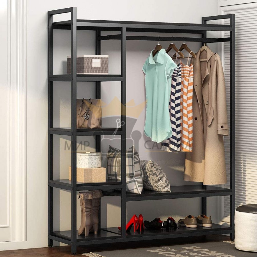 Угловая гардеробная в спальне