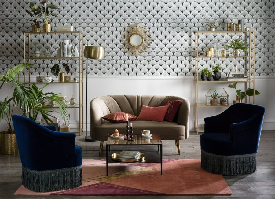 Синий буфет в интерьере кухни