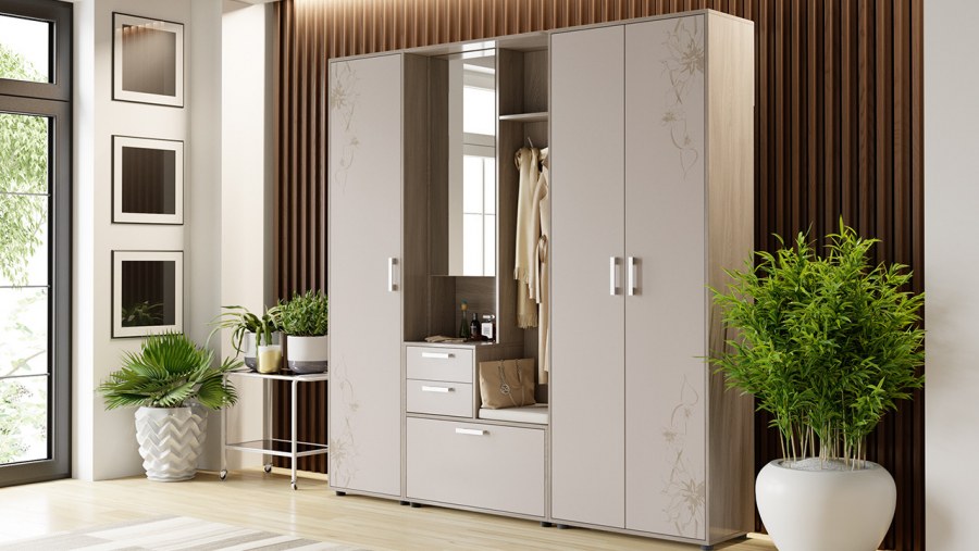 Коридор в бежевых тонах