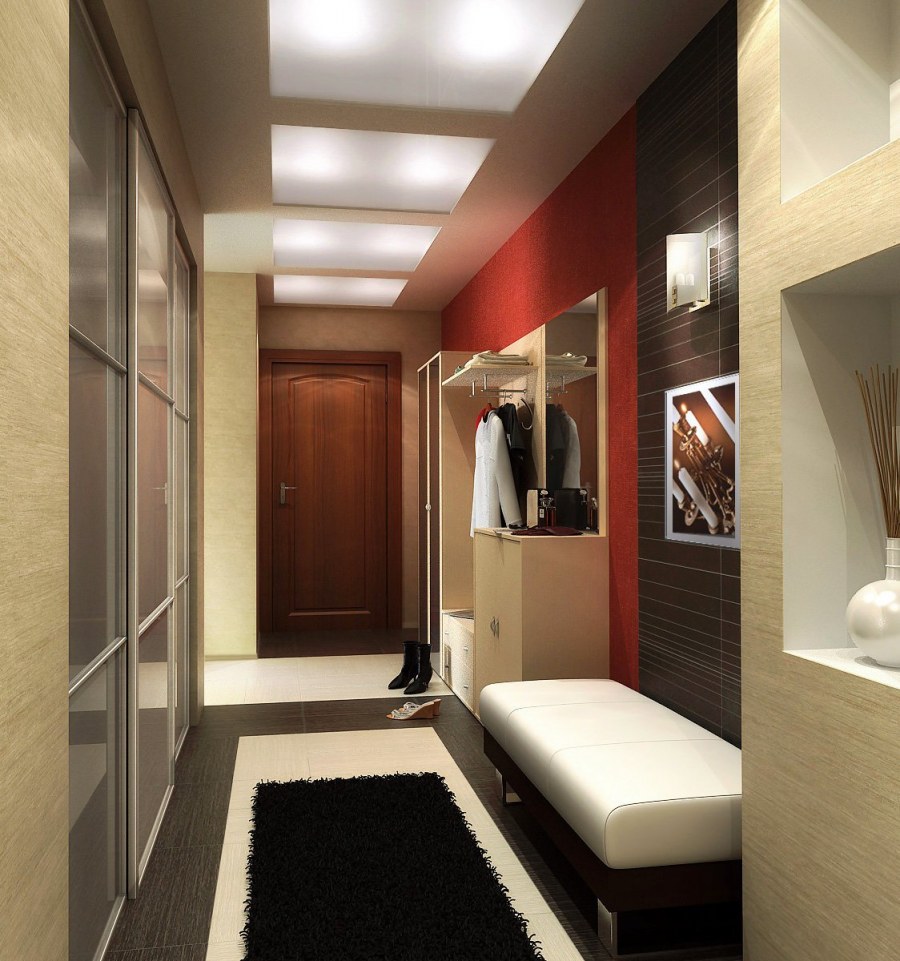 Интерьер длинной прихожей
