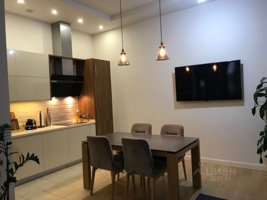 Стиль Хай тек с элементами средиземноморского стиля