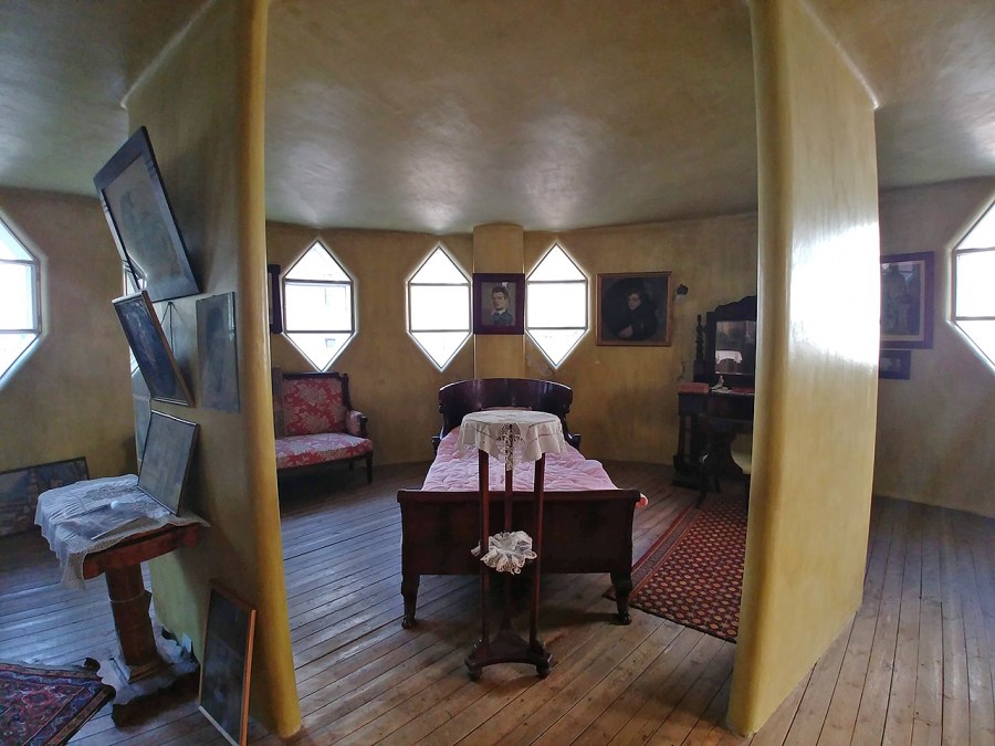 Мельников дом мастерская