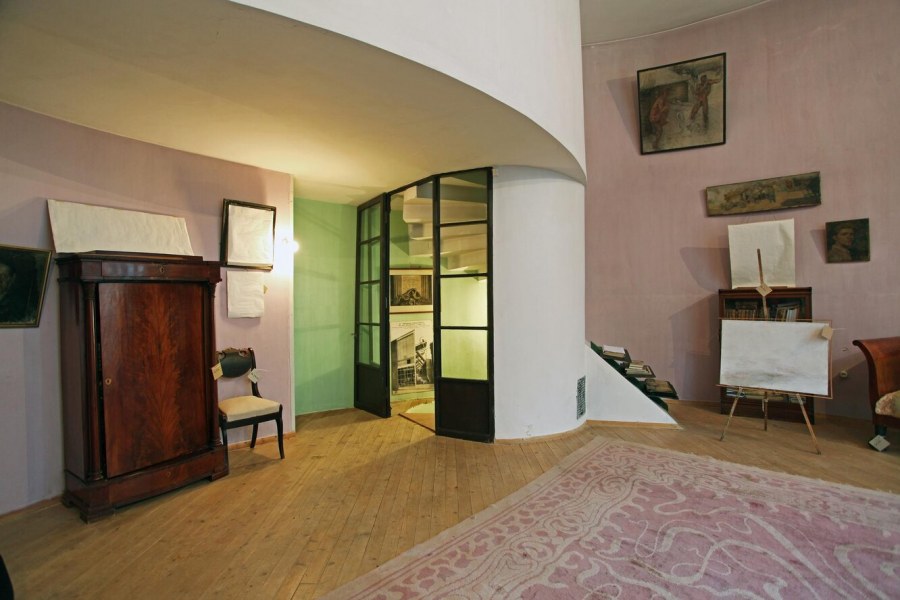 Дом музей архитектора Мельникова