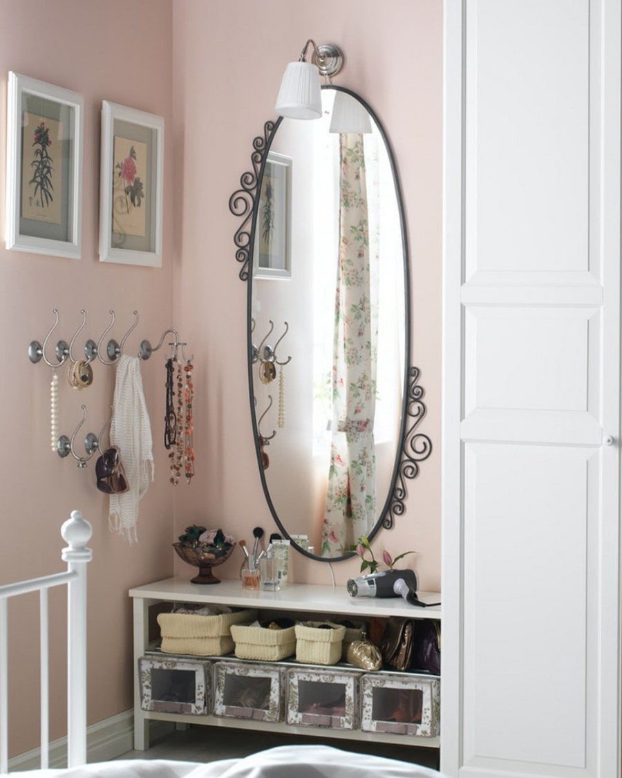 БРУСАЛИ галошница белый