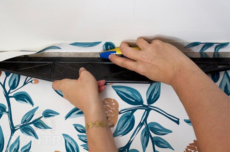 Подрезка обоев