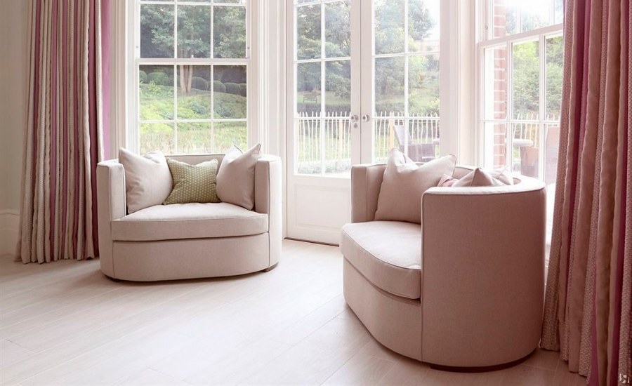 Диван Эдгар Лавсит