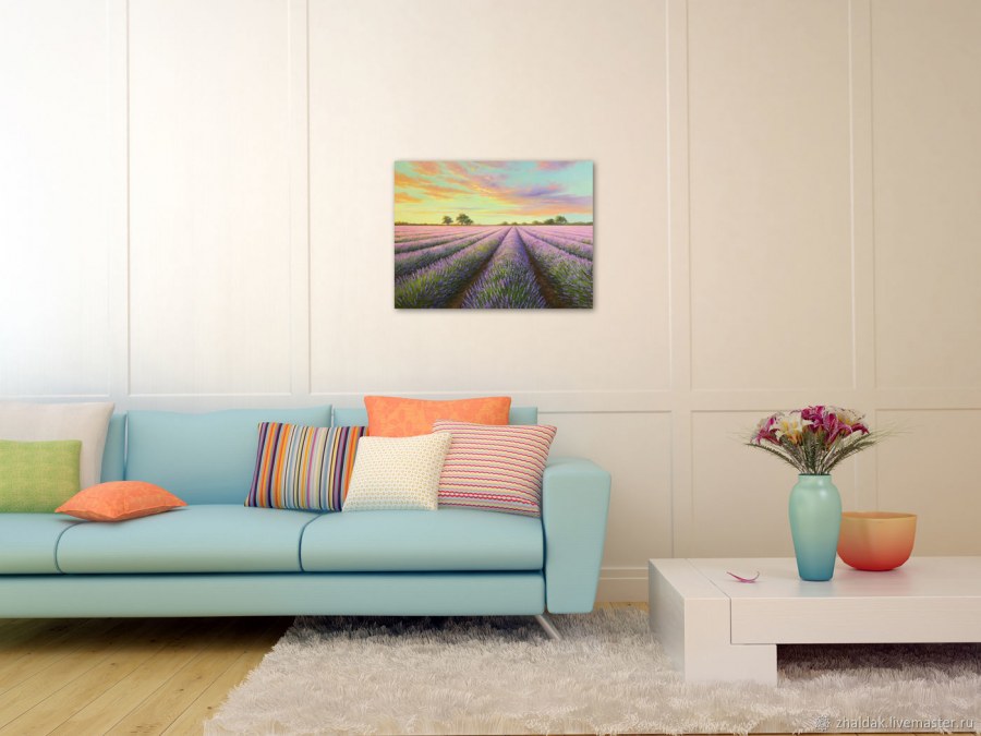 Разноцветные диваны в интерьере