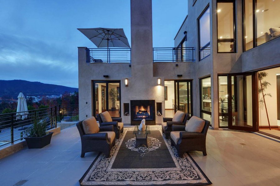 Особняк в Лос Анджелесе