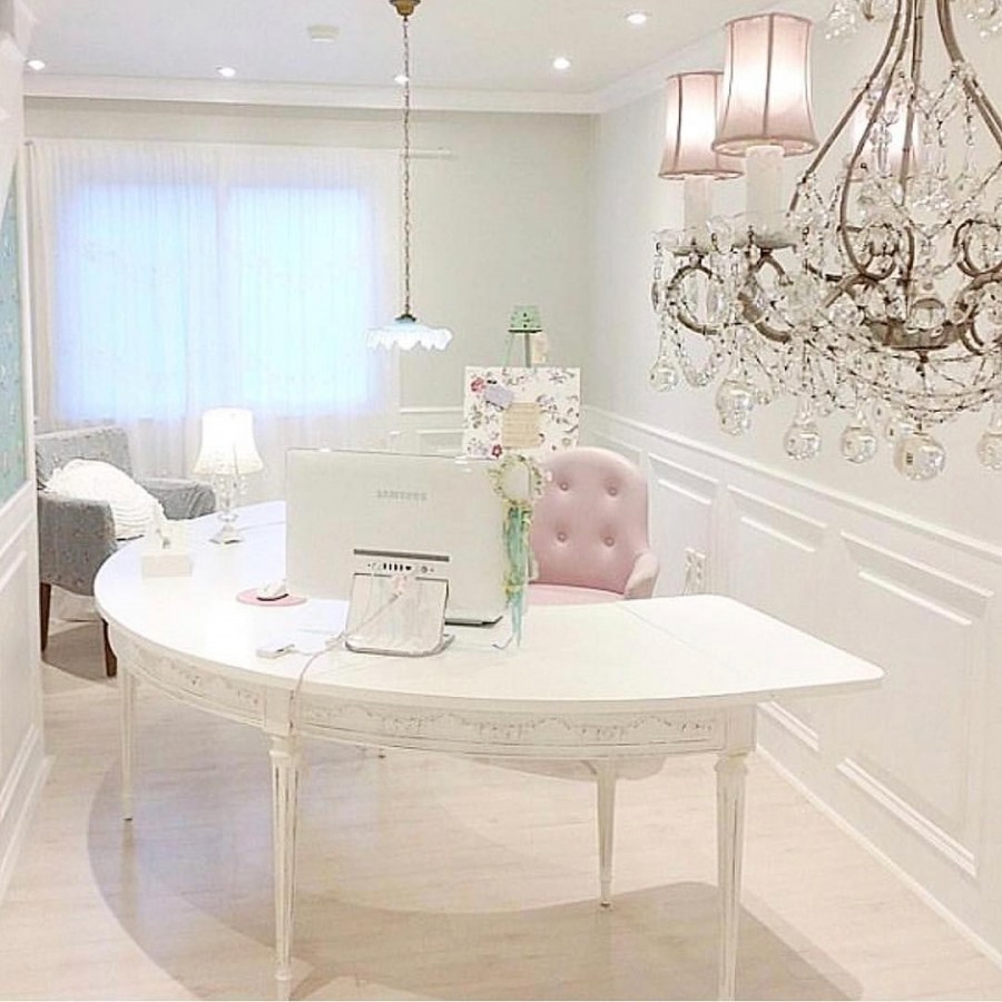 Уютный интерьер офиса