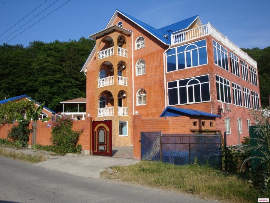 Гостевой дом Надежда короткая 12а Витязево