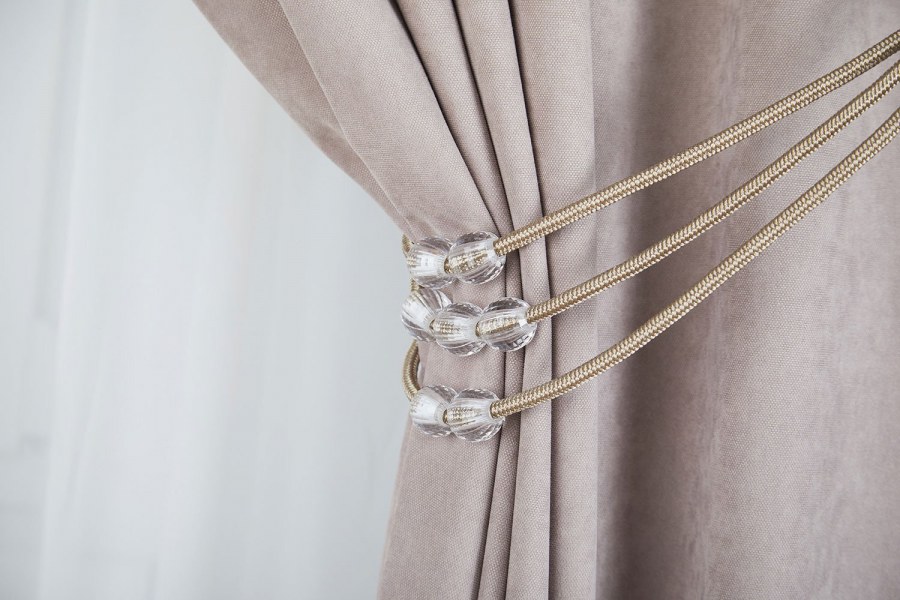 Прихваты для штор с кисточками