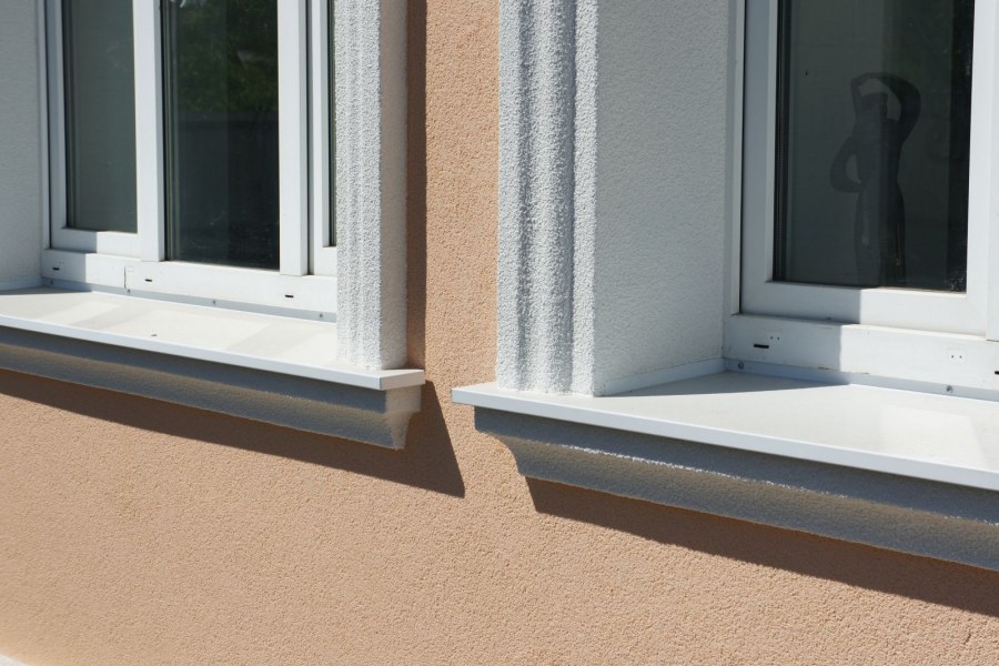 Отливы на окнах наружные