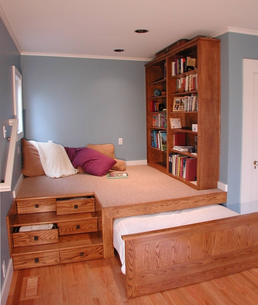 Кровать подиум