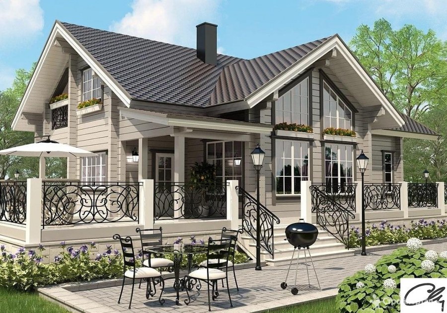 Дом стерасой и мансардом