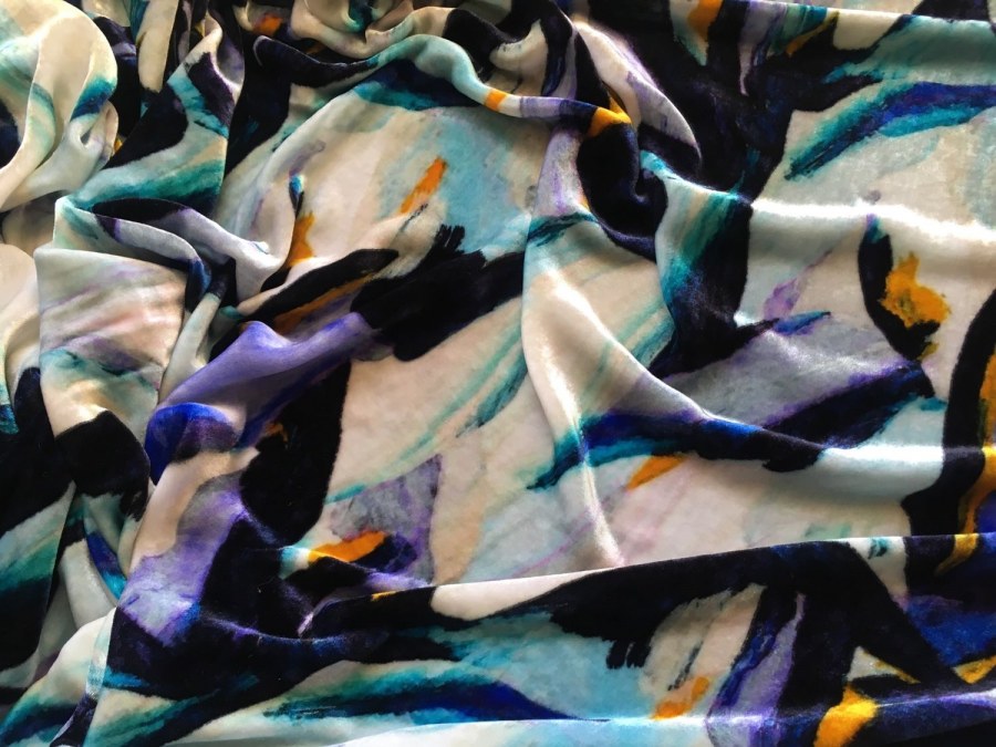 Ткань для штор серая панбархат с тиснением листья