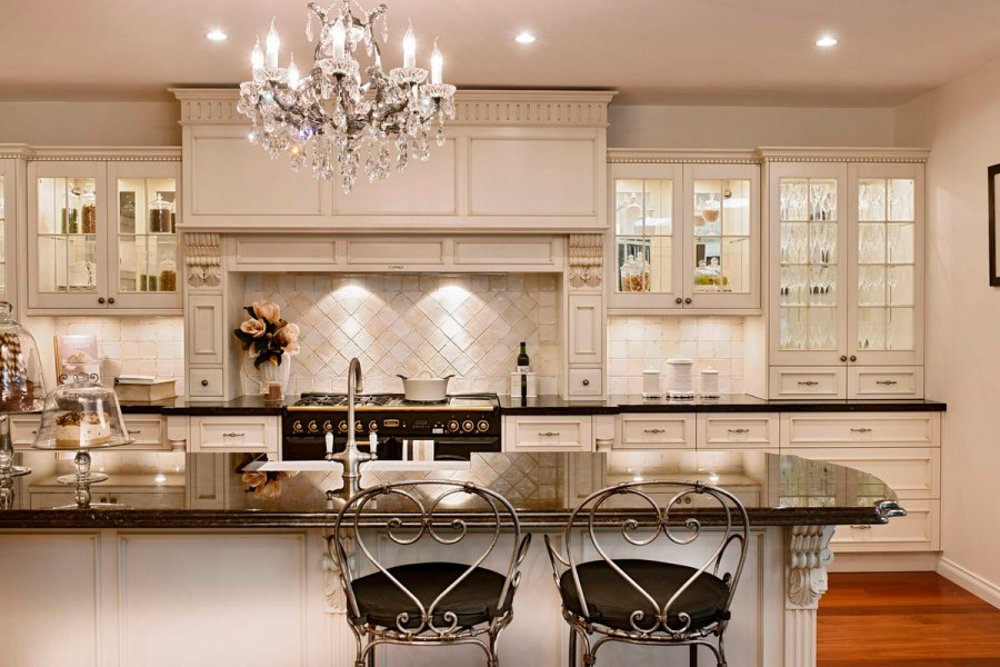 Кухня современная классика