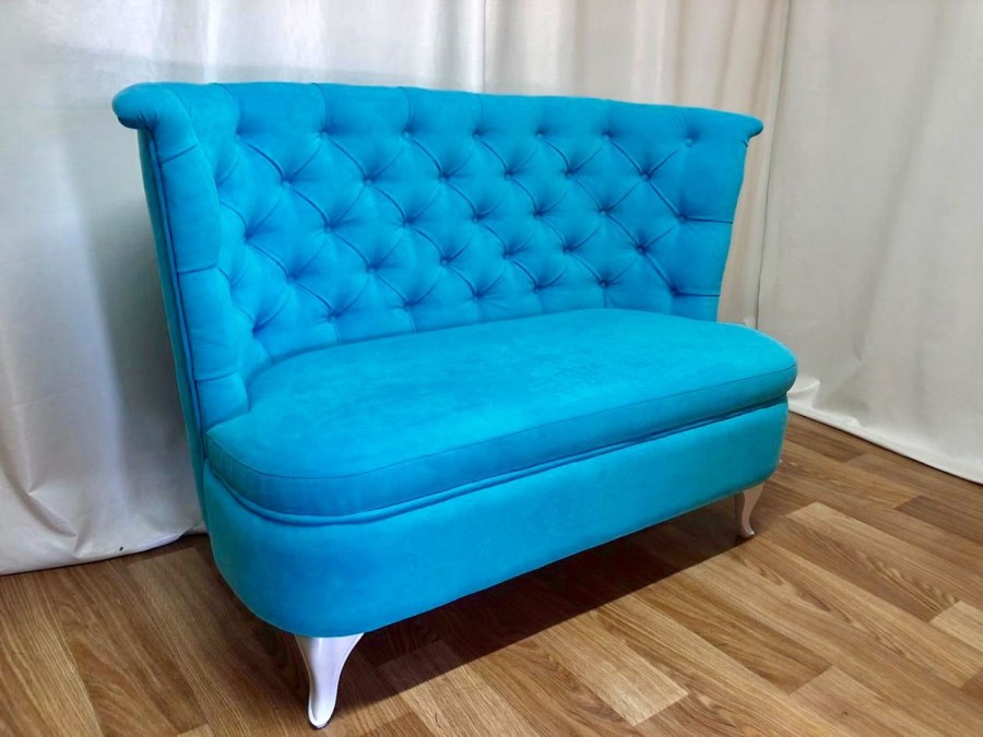 Диван Лотос с каретной стяжкой 1000х700х1000мм