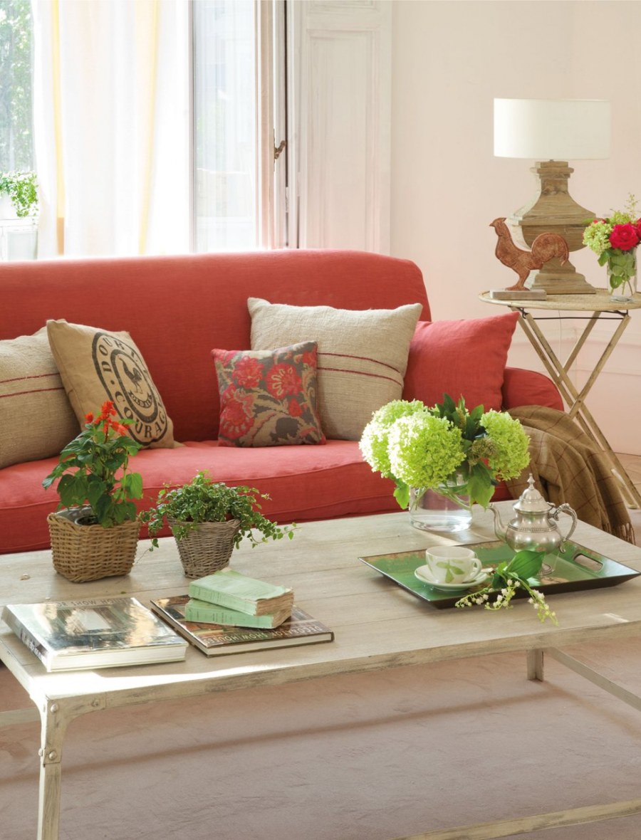 Чехлы на диван в интерьере