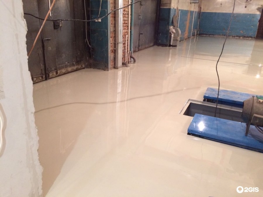 Самовыравнивающийся пол