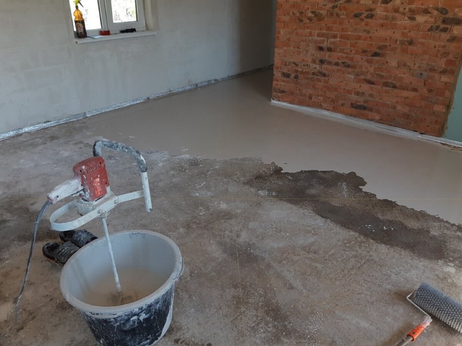 Выравнивающая стяжка пола 40 мм