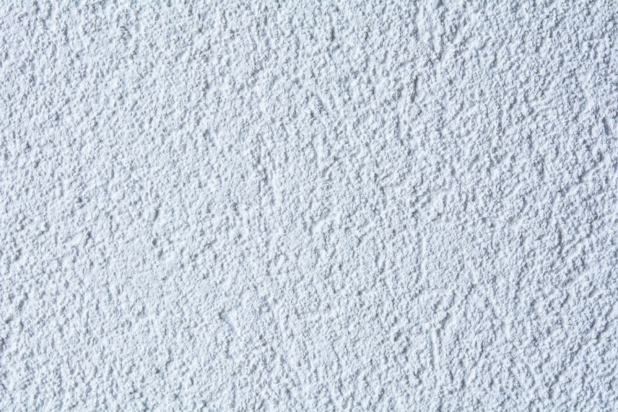 Белая штукатурка