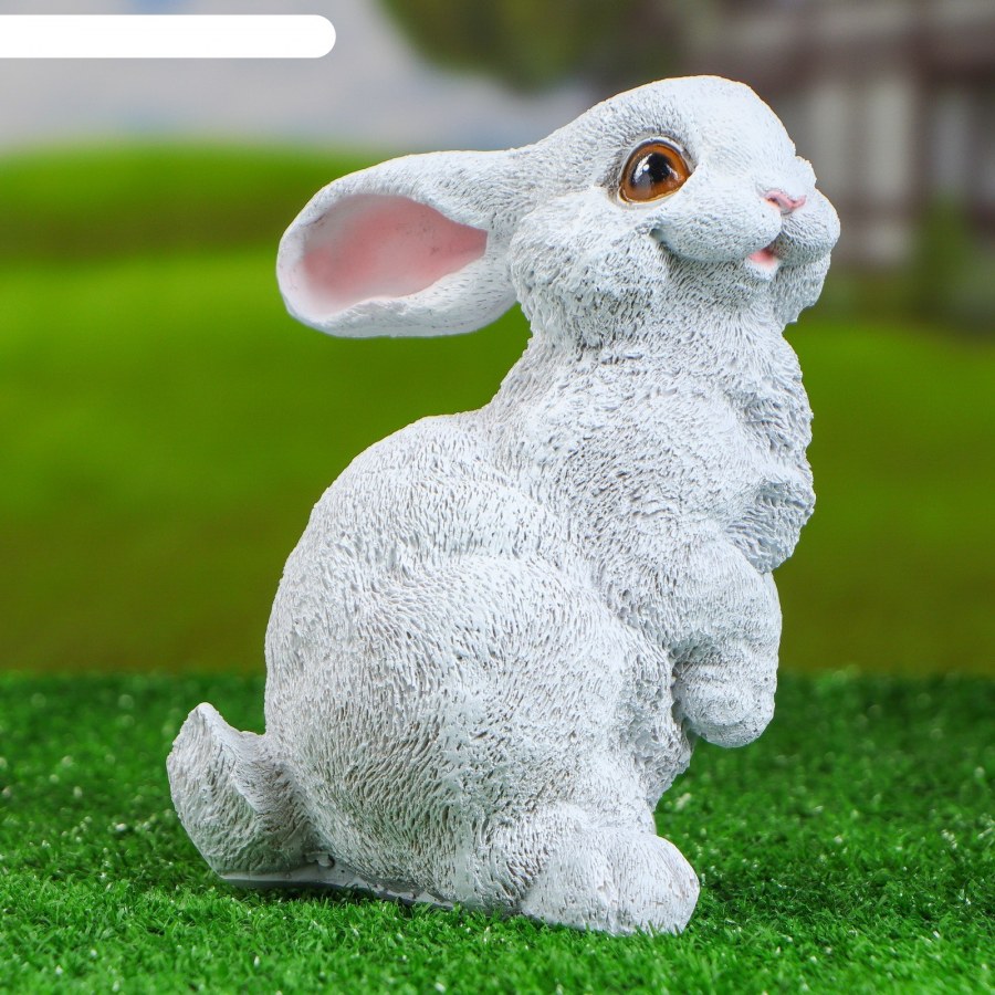 Садовая фигура "заяц"