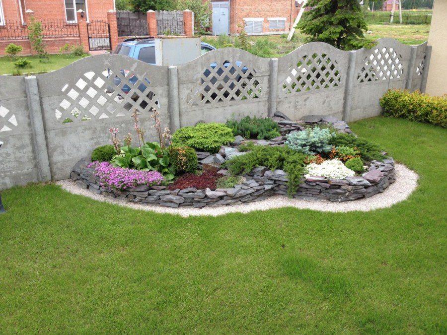 Клумба "Альпийская горка"