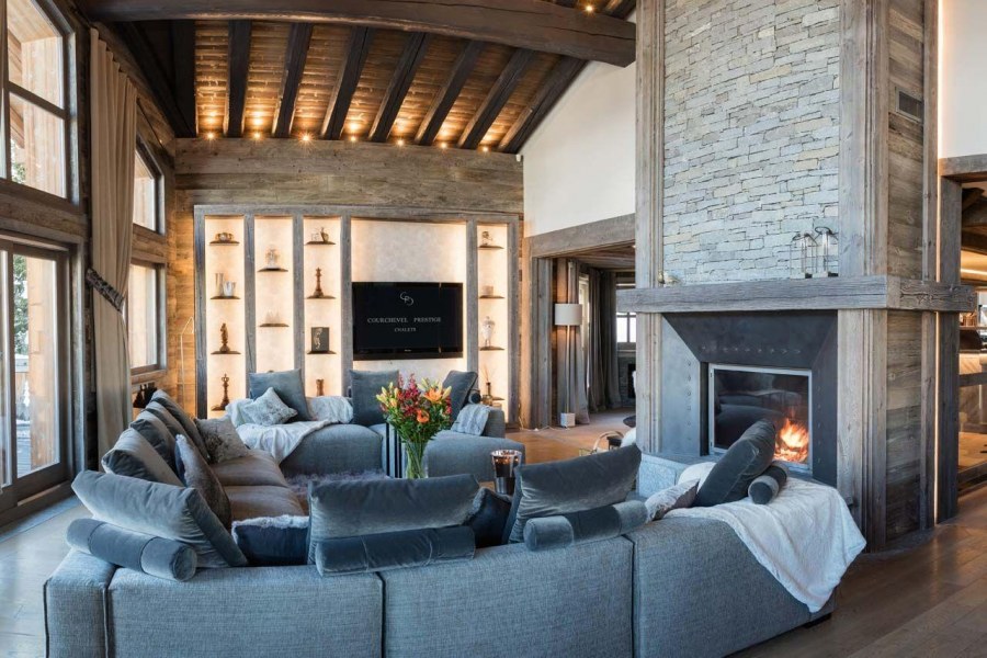 Камин в современном Шале