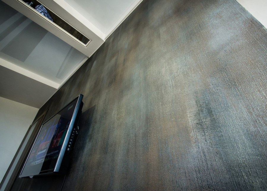 Структурная декоративная штукатурка в интерьере