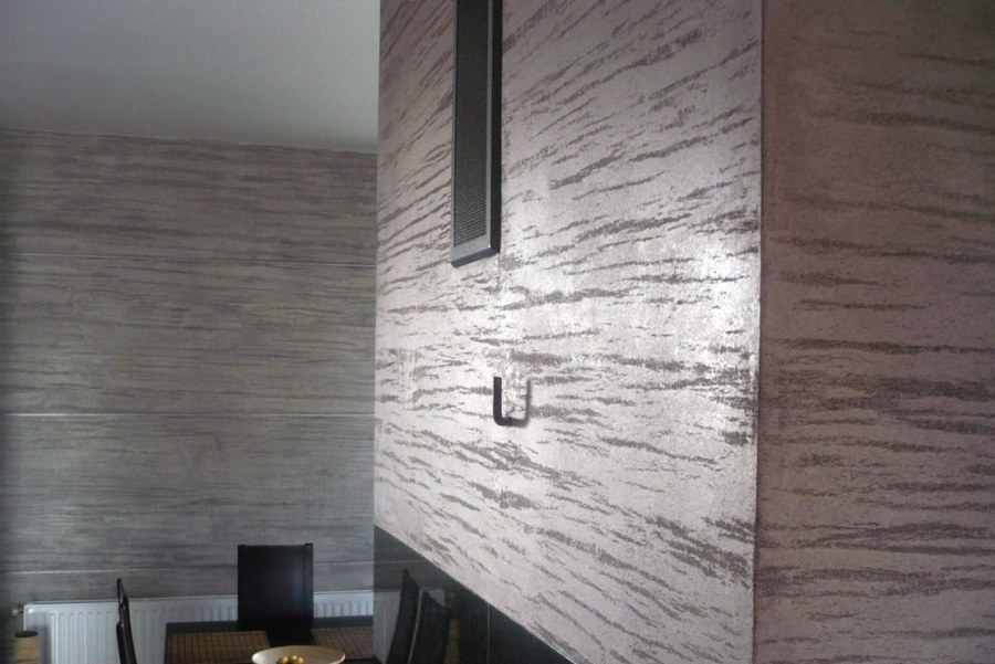 Короед в интерьере гостиной