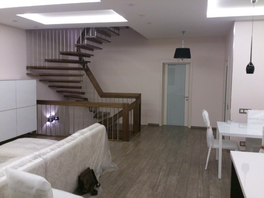 Отделка в таунхаусе варианты