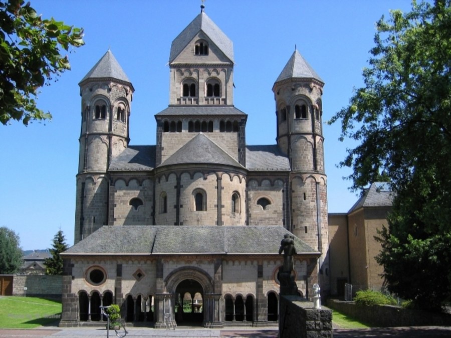 Монастырь Мария лах