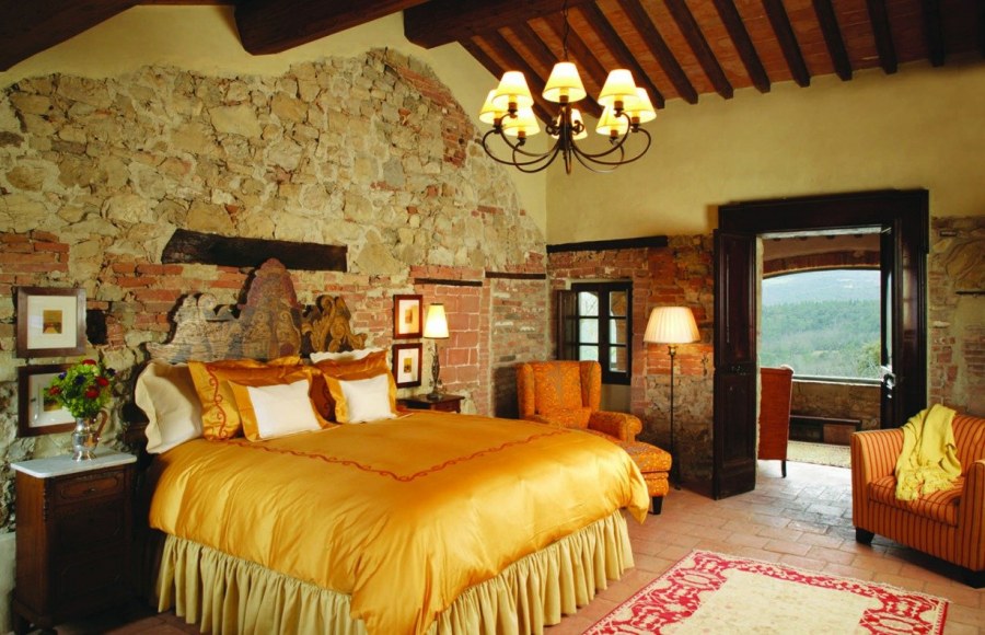 Спальня в итальянском стиле