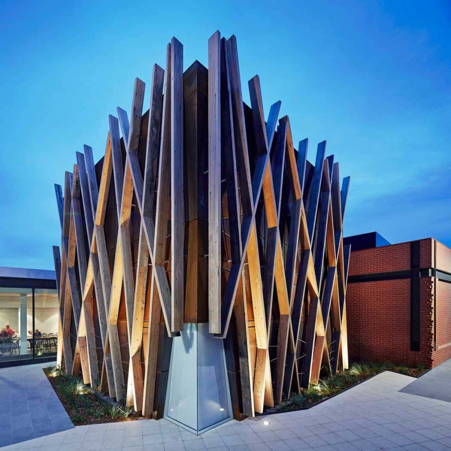 "Архитектура для защиты" Гонсалеса,